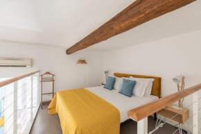 iFlat Yellow Monti Studio Apartment